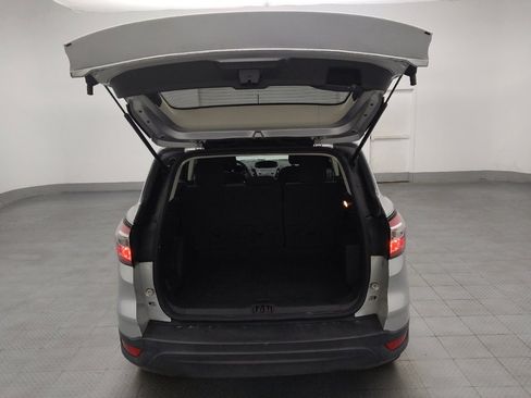 Used 2017 Ford Escape S FWD image 29