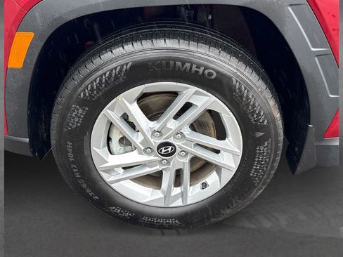 Used 2025 Hyundai Tucson SE AWD/4WD image 12