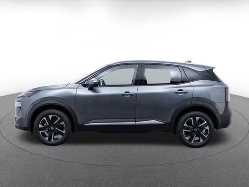 Used 2026 Nissan Kicks SV w/ Cold Weather Package AWD/4WD image 4