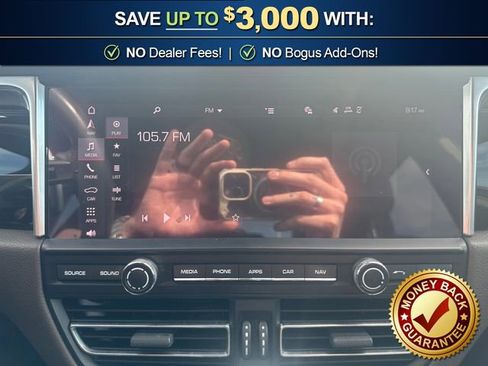 Used 2019 Porsche Macan AWD/4WD image 26