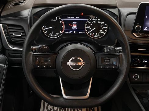 Certified 2023 Nissan Rogue SV image 14