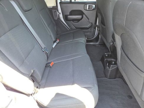 Used 2018 Jeep Wrangler Unlimited Sport S AWD/4WD image 24