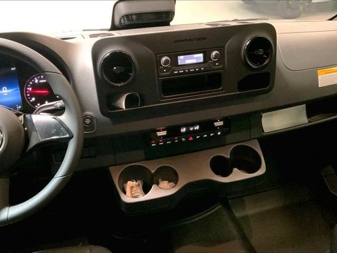 New 2025 Mercedes-Benz Sprinter 2500 image 23