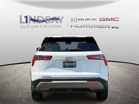 Certified 2025 Chevrolet Equinox LT w/ Safety and Technology Package FWD image 3