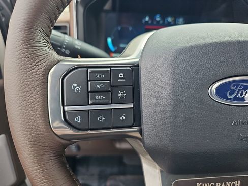 New 2026 Ford F350 King Ranch w/ Chrome Package AWD/4WD image 16