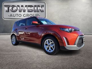 Certified 2024 Kia Soul LX w/ Option Group 015 video 2