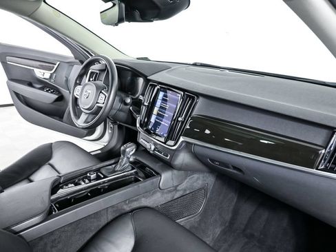Used 2018 Volvo S90 T5 Momentum w/ Convenience Package AWD/4WD image 25