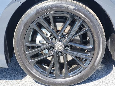 Used 2025 Toyota Camry SE image 8