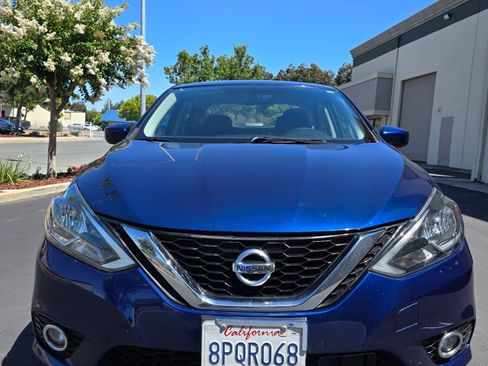 Used 2019 Nissan Sentra SV w/ Special Edition Package FWD image 2