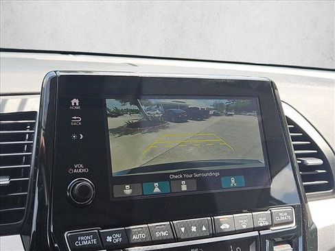 Used 2024 Honda Odyssey Touring image 14