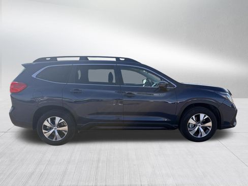 Certified 2024 Subaru Ascent Premium w/ Convenience Package image 8