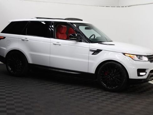Used 2014 Land Rover Range Rover Sport Supercharged AWD/4WD image 4