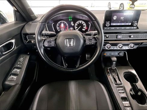 Used 2025 Honda Civic Sport image 17