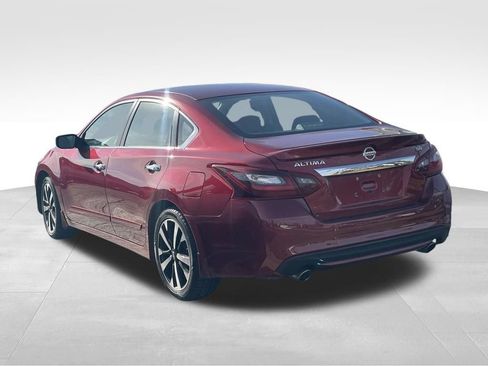 Certified 2018 Nissan Altima 2.5 SR image 5