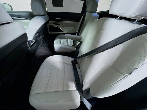 Used 2024 Kia Telluride SX Prestige image 22