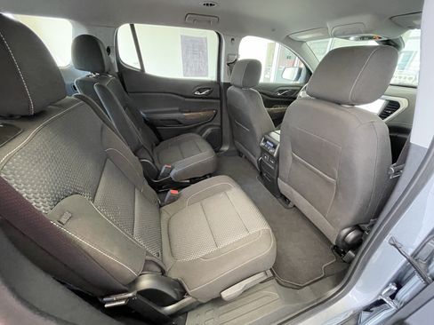 Used 2023 GMC Acadia SLE w/ Driver Convenience Package AWD/4WD image 16