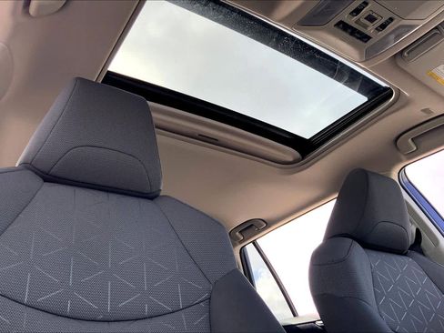 Certified 2025 Toyota RAV4 XLE w/ Convenience Package image 14