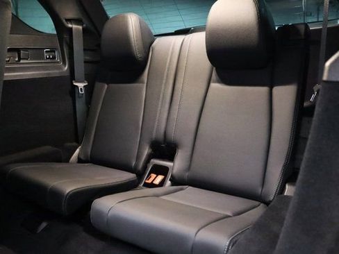 Used 2025 Mercedes-Benz GLE 350 4MATIC image 14