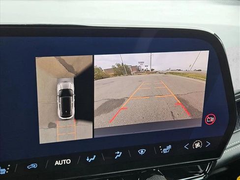 New 2026 Chevrolet Blazer EV LT image 13