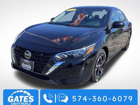 Used 2025 Nissan Sentra SV FWD image 5