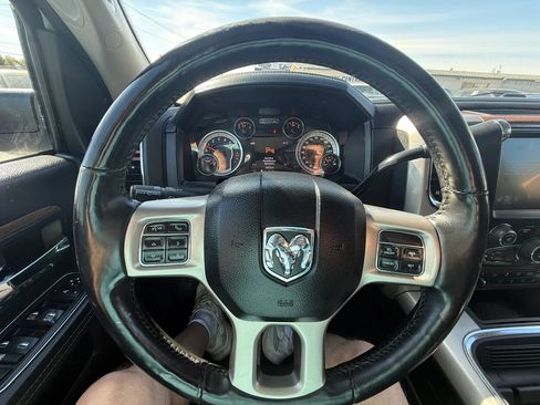 Used 2017 RAM 3500 Laramie w/ Sport Appearance Group AWD/4WD image 10