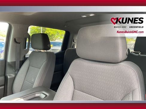 Used 2020 Chevrolet Silverado 1500 LT w/ Remote Start Package image 19