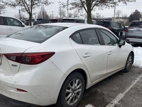 Used 2017 MAZDA MAZDA3 Sport w/ Preferred Equipment Package image 2