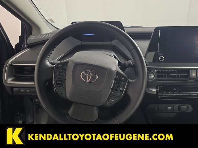 Used 2025 Toyota Prius LE FWD image 13