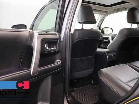 Certified 2023 Toyota 4Runner SR5 Premium w/ Moonroof Package AWD/4WD image 34