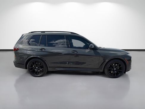 Used 2025 BMW X7 xDrive40i w/ Executive Package AWD/4WD image 2