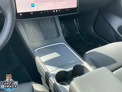 Used 2023 Tesla Model 3 Standard Range image 44