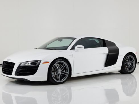 Used 2012 Audi R8 V10 AWD/4WD image 7