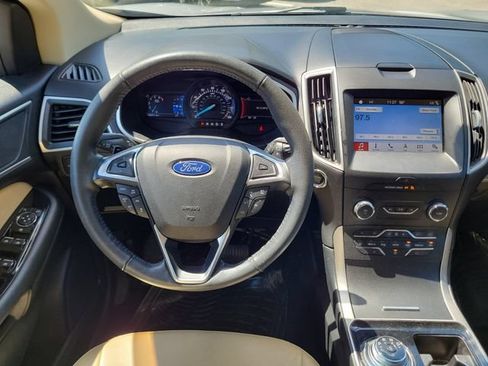 Used 2019 Ford Edge SEL w/ Equipment Group 201A AWD/4WD image 14