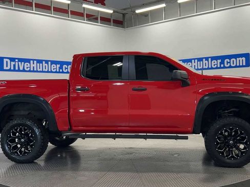 Used 2023 Chevrolet Silverado 1500 Custom w/ LPO, Dark Essentials Package AWD/4WD image 9