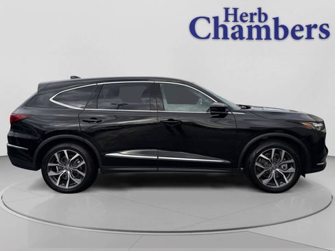 Used 2024 Acura MDX SH-AWD w/ Technology Package image 11