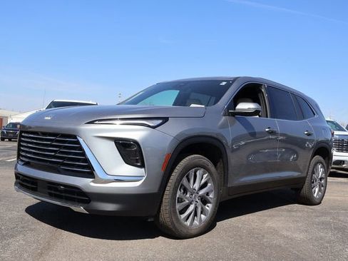 New 2026 Buick Enclave Preferred w/ Power Package AWD/4WD image 4