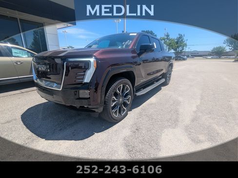 Used 2025 GMC Sierra EV Denali AWD/4WD image 1