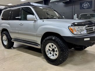 Used 2006 Toyota Land Cruiser AWD/4WD video 1