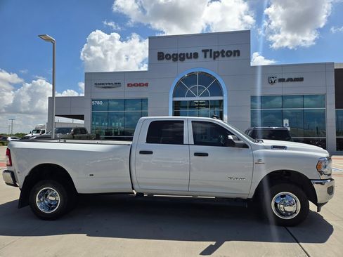 Used 2021 RAM 3500 Tradesman AWD/4WD image 2