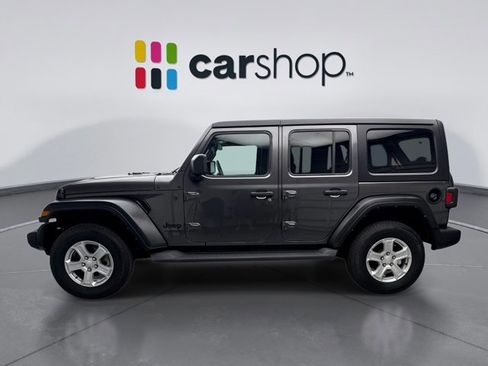 Used 2022 Jeep Wrangler Unlimited Sport AWD/4WD image 2