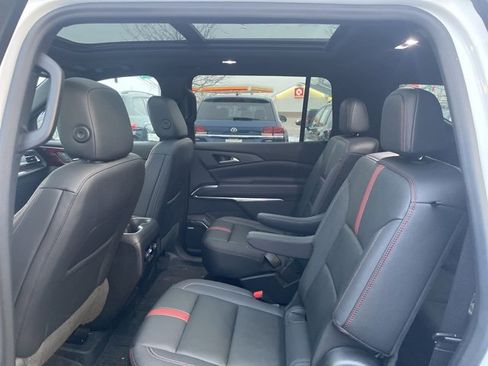 Used 2024 Chevrolet Traverse RS w/ LPO, Floor Liner Package image 8