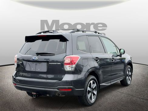 Used 2018 Subaru Forester 2.5i Limited AWD/4WD image 2