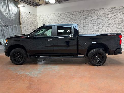 Used 2022 Chevrolet Silverado 1500 LT Trail Boss w/ Protection Package image 4