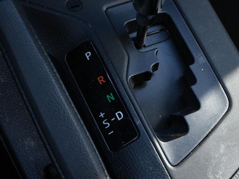 Used 2016 Toyota RAV4 LE image 22