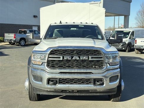 New 2024 RAM 4500 Tradesman w/ Chrome Appearance Group image 15