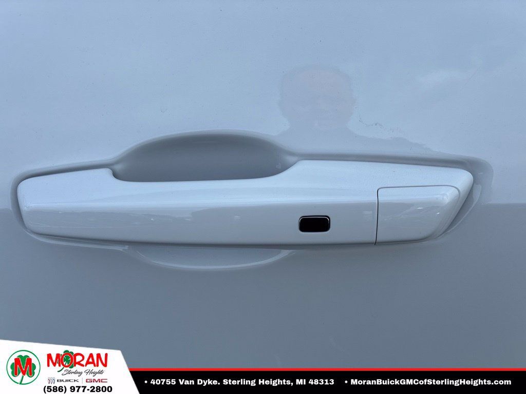 Used 2026 Buick Enclave Sport Touring FWD image 12