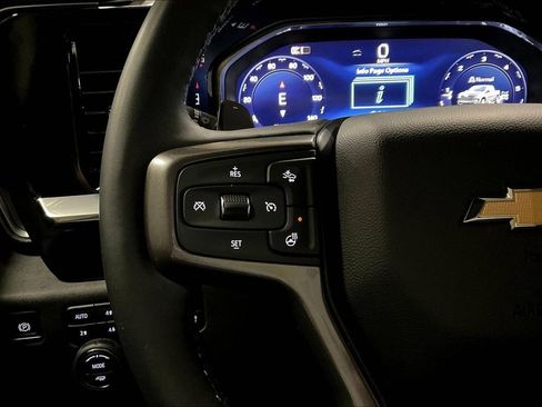 Used 2024 Chevrolet Silverado 1500 High Country w/ High Country Premium Package image 17