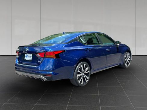 Used 2021 Nissan Altima 2.5 SR AWD/4WD image 5