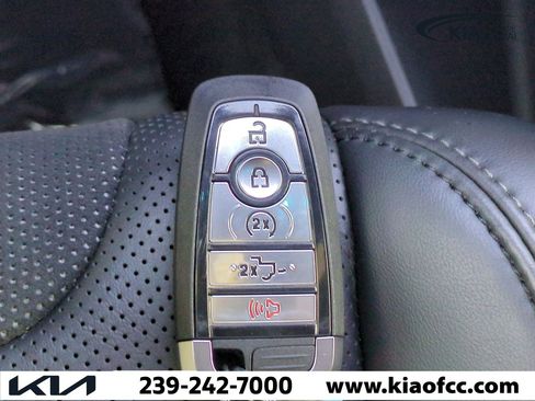 Used 2025 Ford F150 Raptor image 35