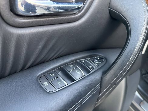 Used 2016 INFINITI QX80 Luxe w/ 22" Wheel Package image 25